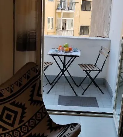 Apartment Sweet *